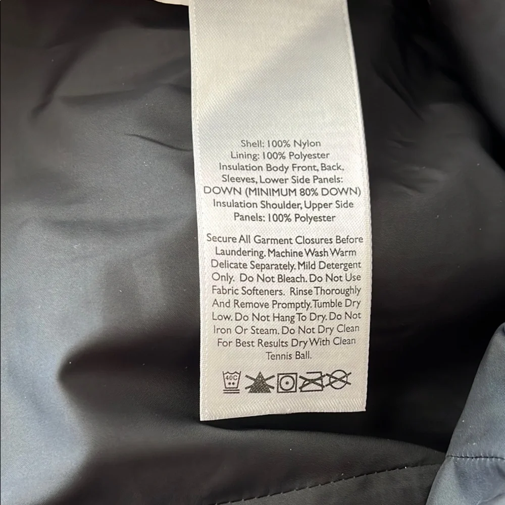 Eddie Bauer Black Puffer Jacket with Quilted Design_12